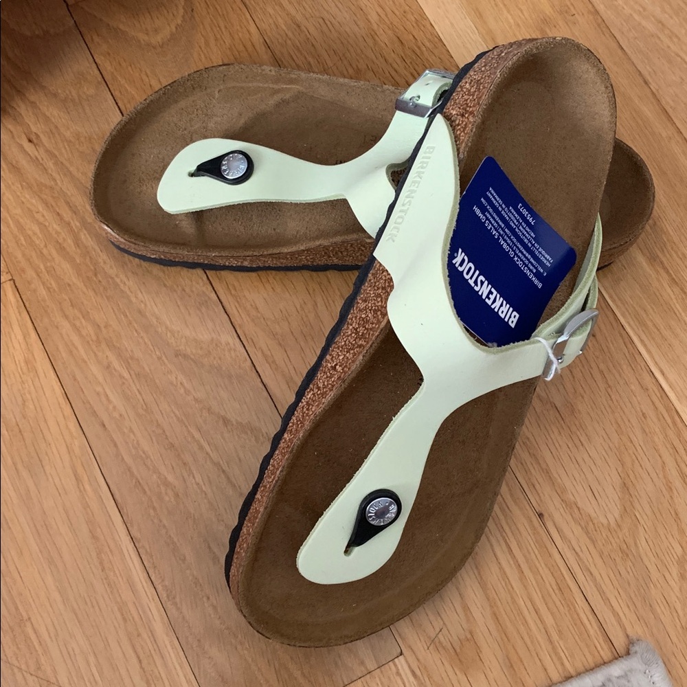 Birkenstock Women's Gizeh Mint Green Thong Sandal - Picture 3 of 8